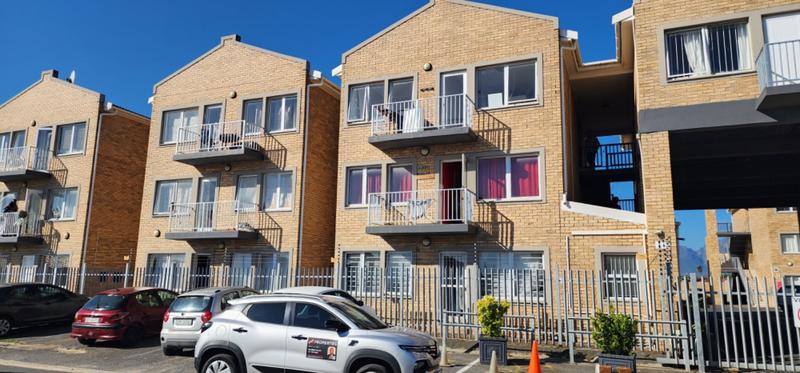 To Let 2 Bedroom Property for Rent in Strand Western Cape